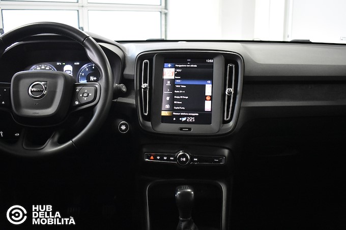 VOLVO XC40 T3 Business